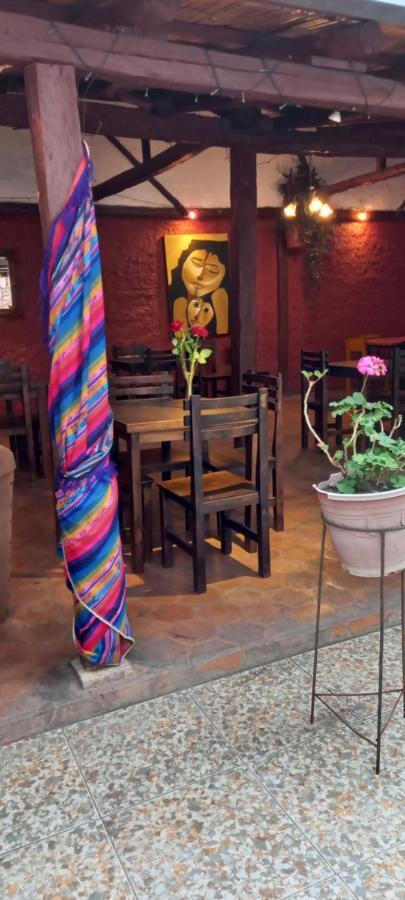 Villa Del Rosario Hostal Cuenca Extérieur photo